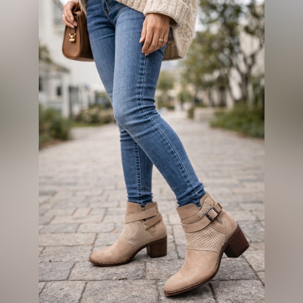 Freda Salvador Tan Ankle Boots
